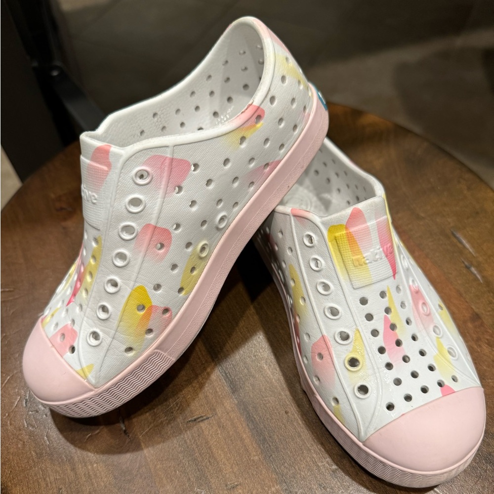Native Jefferson Floral Print Shoes